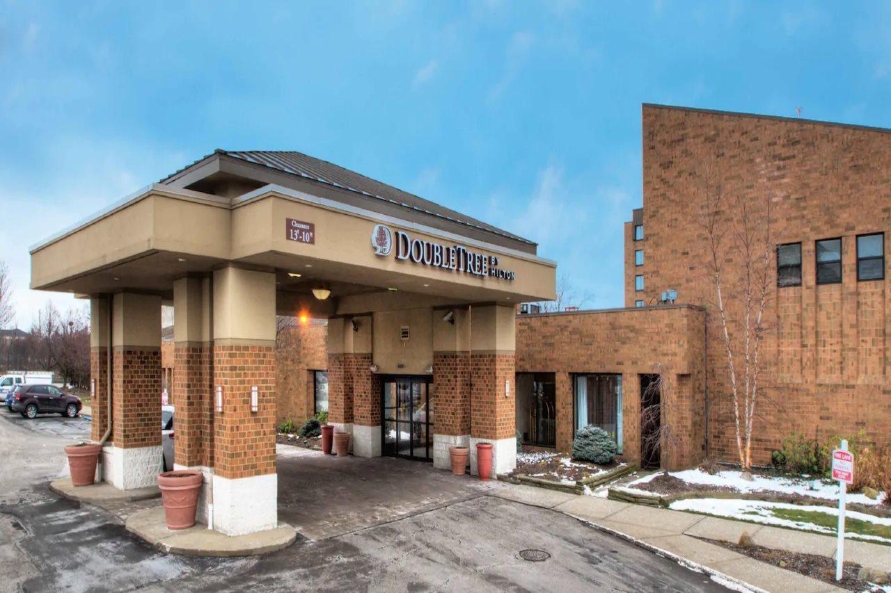 Doubletree By Hilton Cleveland East Beachwood Hotel Exterior photo